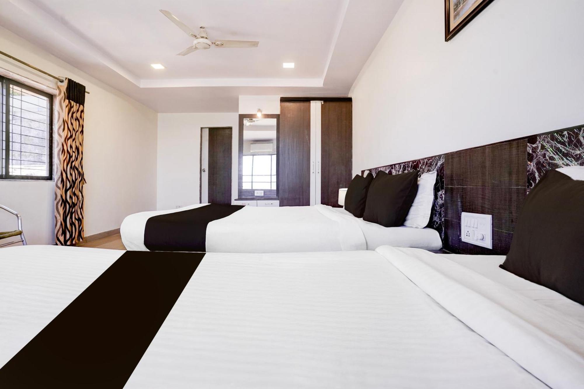 Super Collection O Mahableshwar Uptown Formerly Bright Holiday Mahabaleshwar Exterior photo