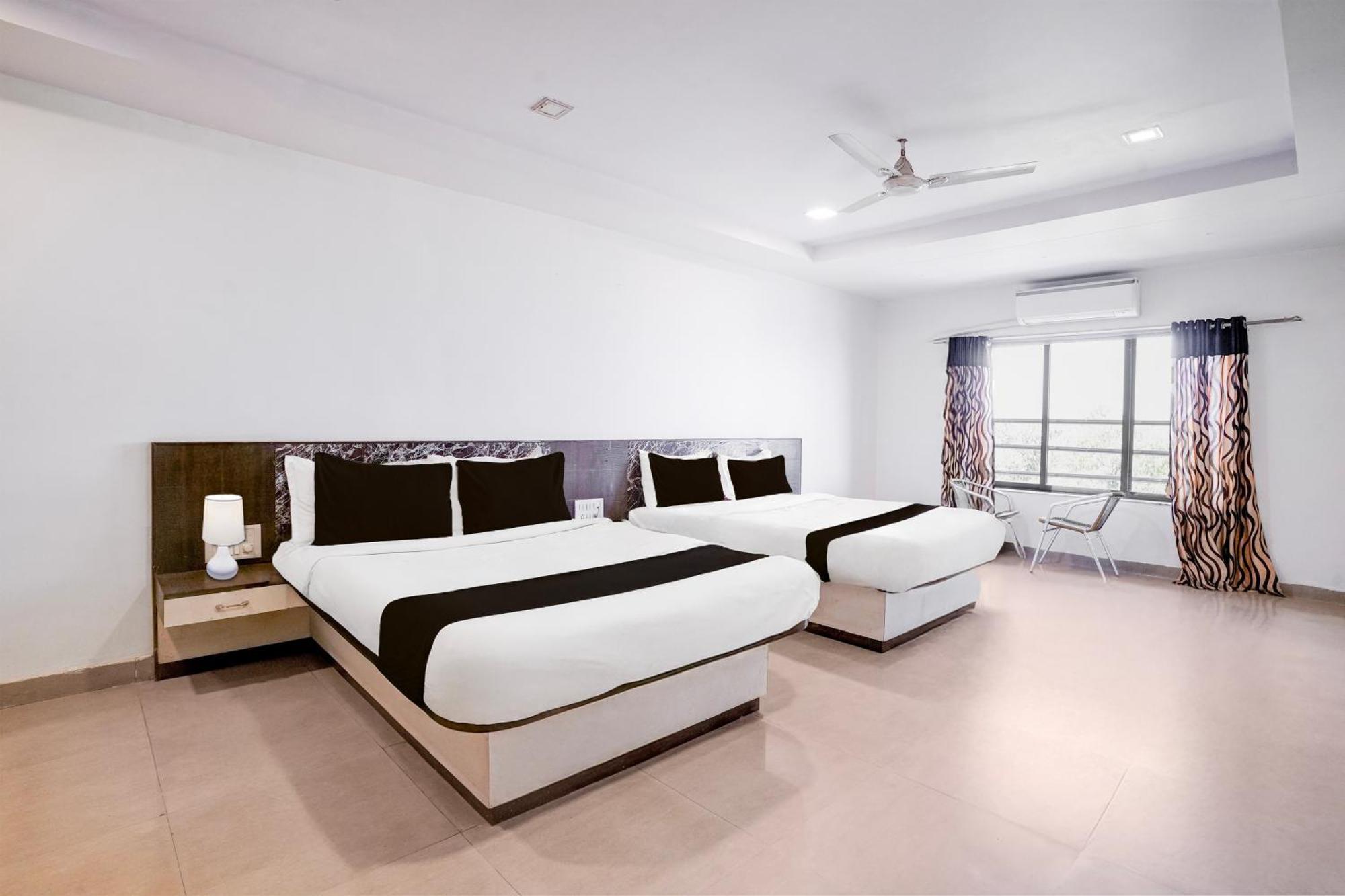 Super Collection O Mahableshwar Uptown Formerly Bright Holiday Mahabaleshwar Exterior photo