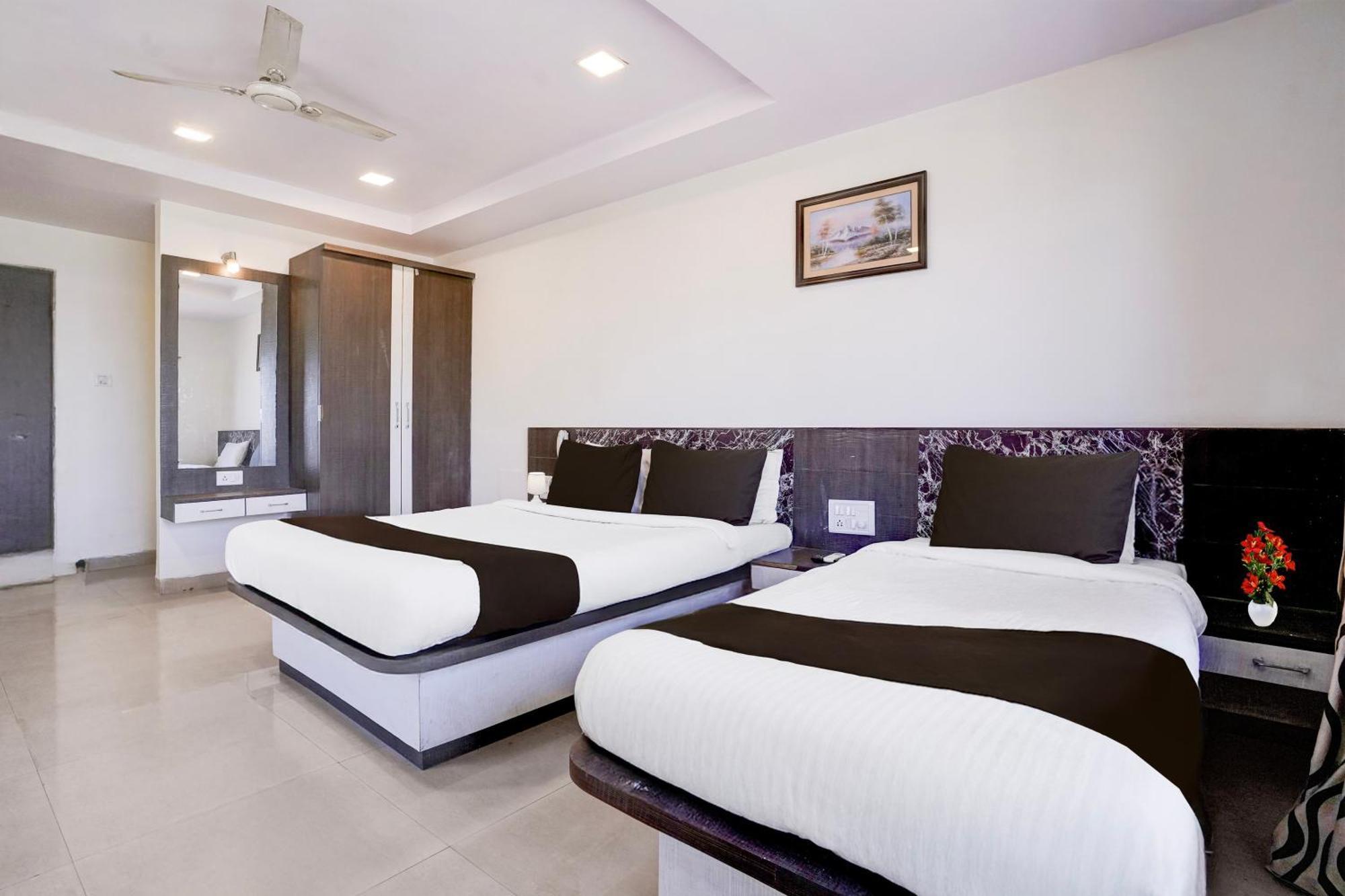 Super Collection O Mahableshwar Uptown Formerly Bright Holiday Mahabaleshwar Exterior photo